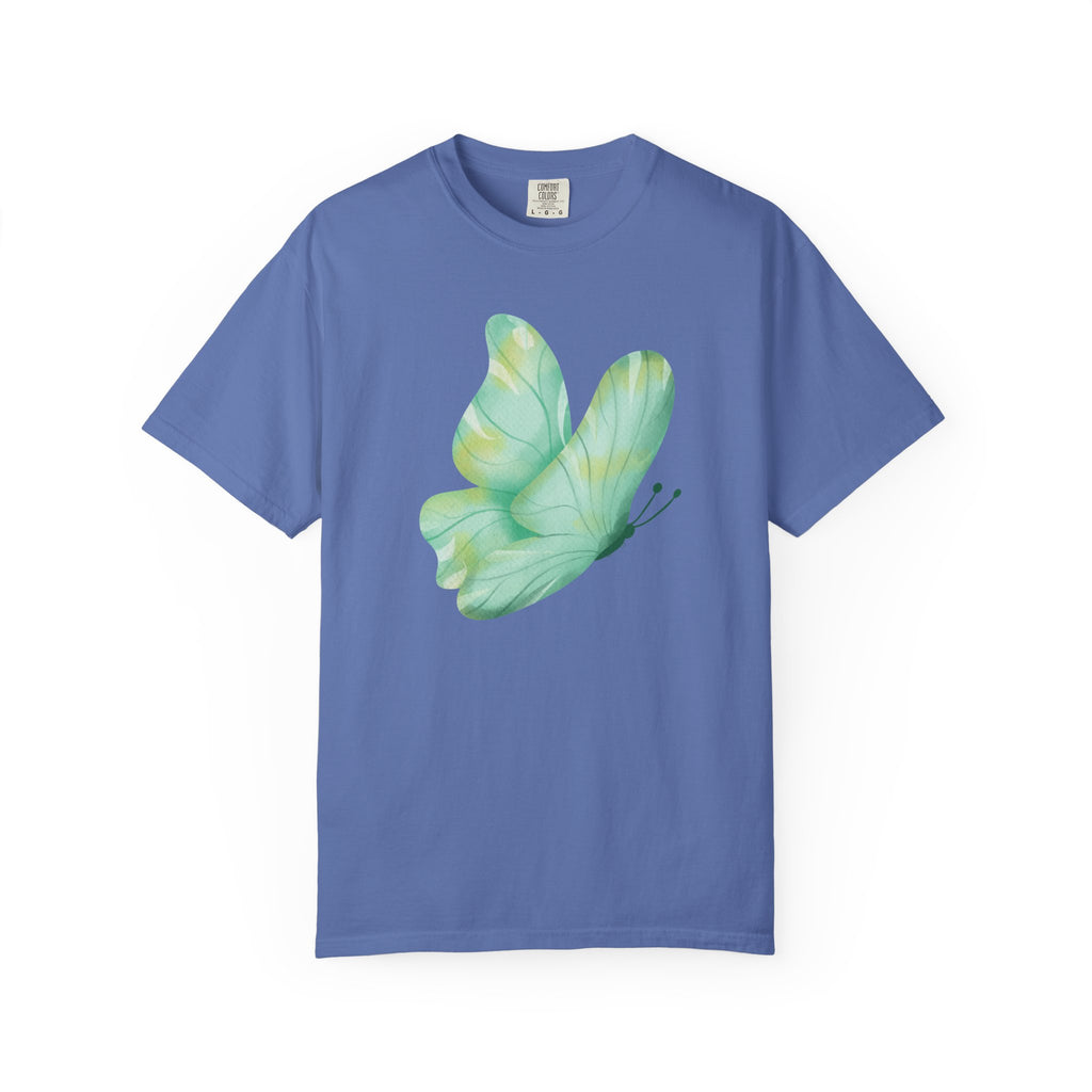 Camiseta Gráfica de Mariposa Acuarela Pastel | Comfort Colors® 1717 | Colección Exclusiva NUCCI™
