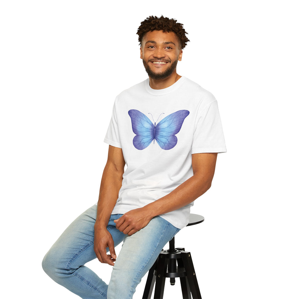 Camiseta Gráfica de Mariposa Acuarela Pastel | Comfort Colors® 1717 | Colección Signature NUCCI™