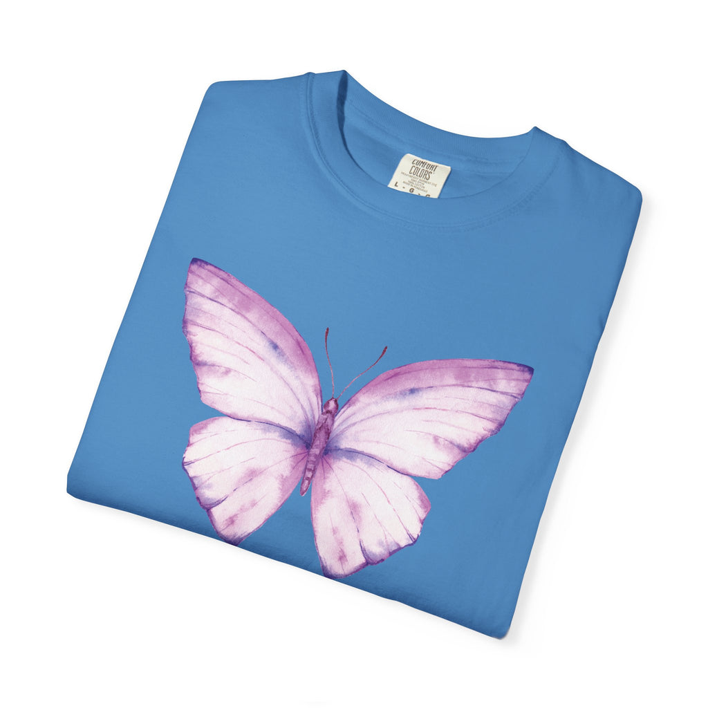 Camiseta con gráfico de mariposa en acuarela pastel | Comfort Colors® 1717 | Colección exclusiva NUCCI™